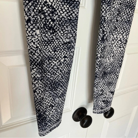 Balance Collection Athletic Compression Pants Women S Black Gray White Snake E21 - Picture 2 of 7